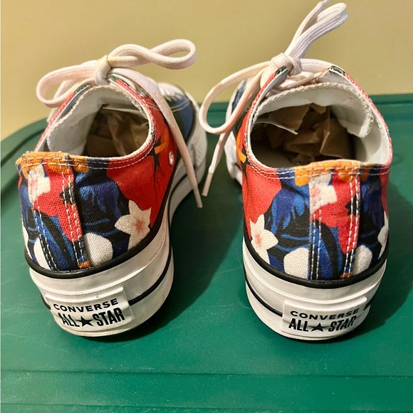 Cute, Colorful, Converse!! - Picture 3 of 6